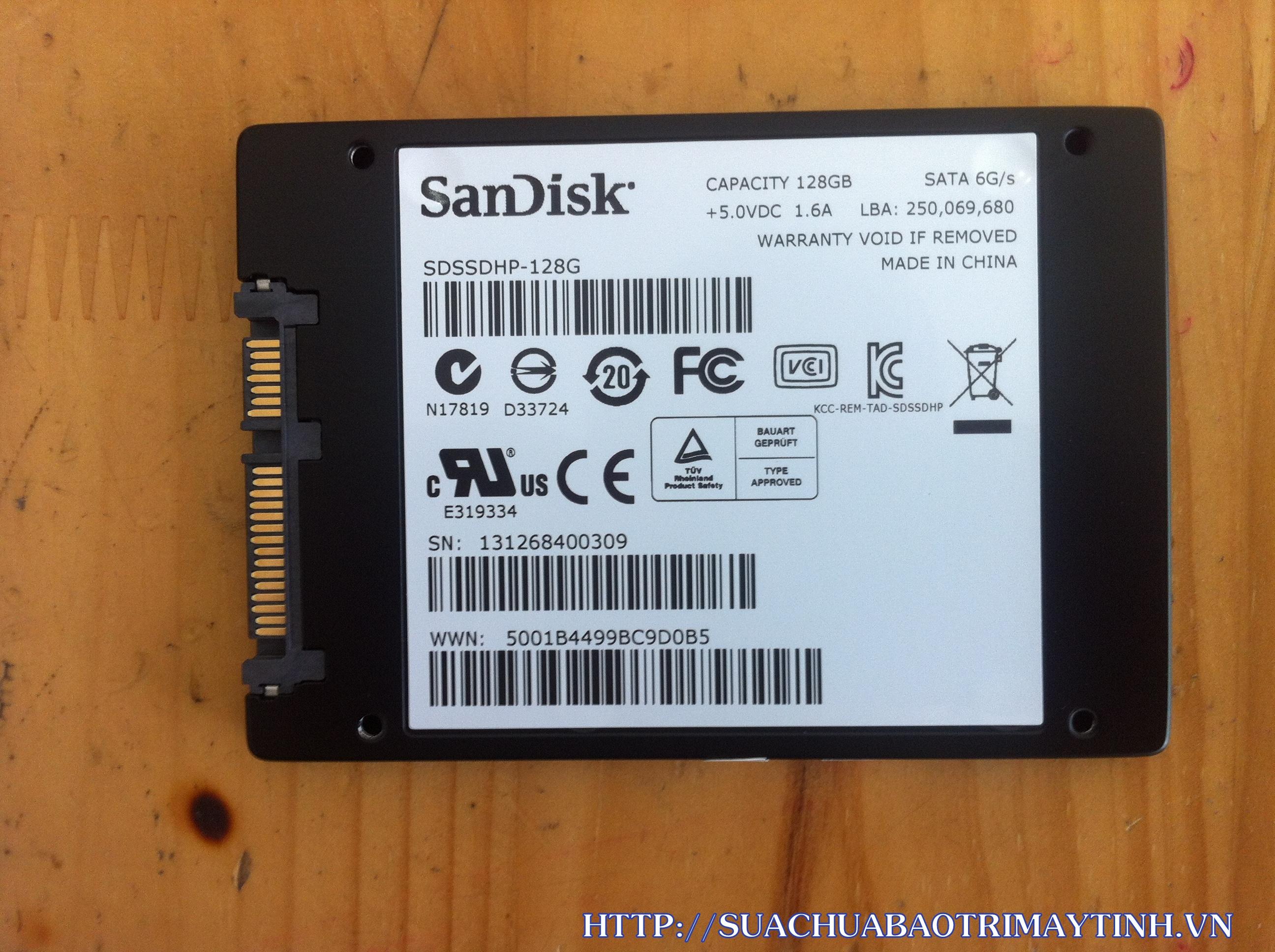SSD SANDISK 128GB.JPG